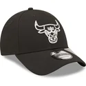 chicago-bulls-nba-new-era-9forty-repreve-monochrom-justerbar-svart-bojd-keps