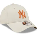 sapkak-ivelt-bezs-allithato-9forty-league-essential-new-york-yankees-mlb-new-era