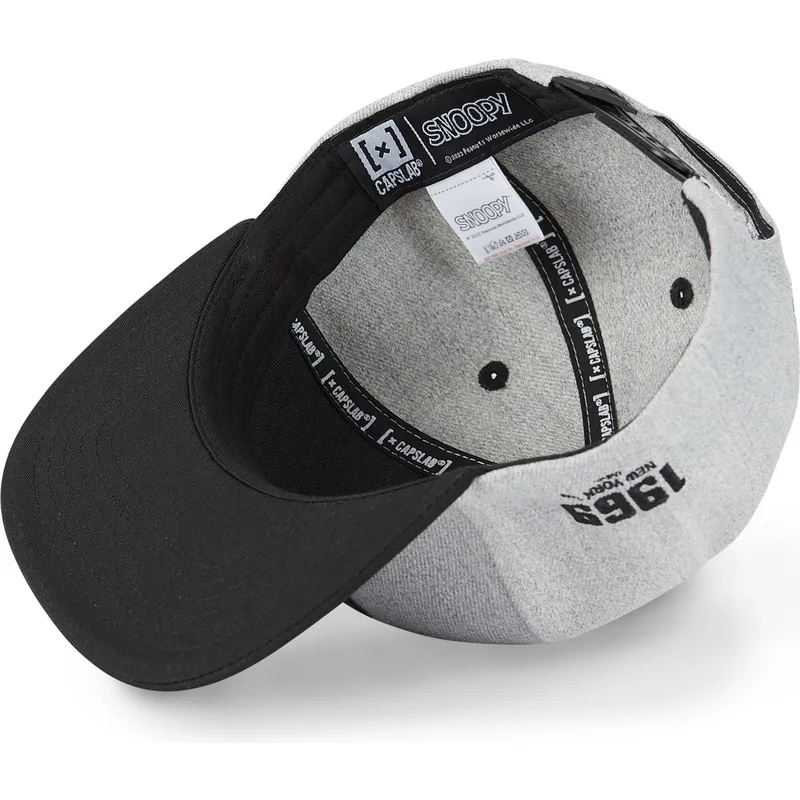 sapkak-lapos-szurke-snapback-far-out-naw3-snoopy-foldimogyoro-capslab sapkak-lapos-szurke-snapback-far-out-naw3-snoopy-foldimogyoro-capslab