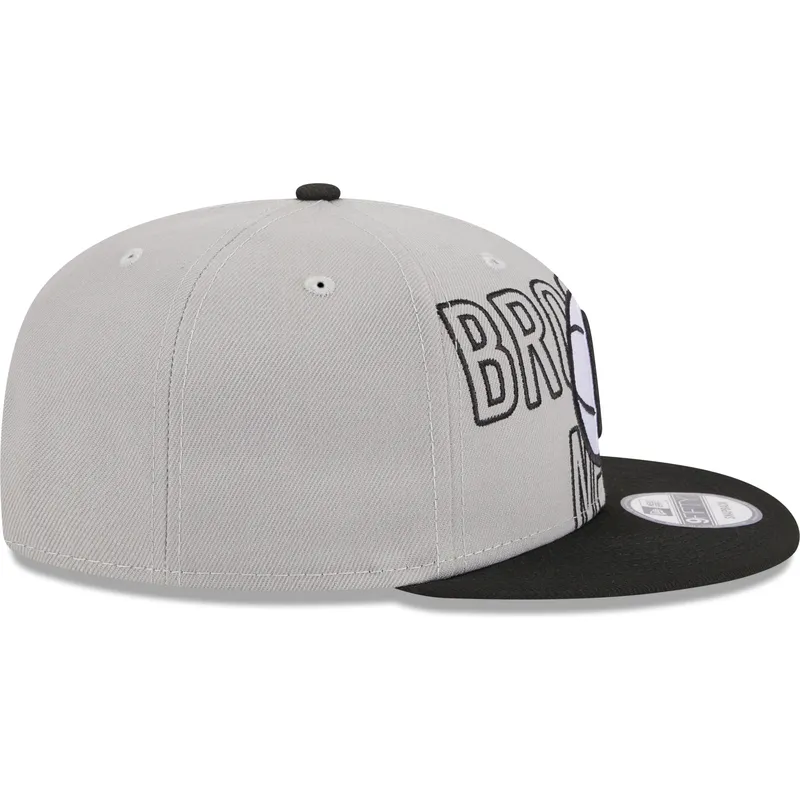 sapkak-lapos-szurke-snapback-9fifty-draft-edition-2023-brooklyn-nets-nba-new-era