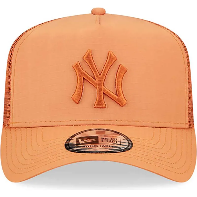 sapkak-ivelt-barna-snapback-a-frame-tech-ripstop-new-york-yankees-mlb-new-era