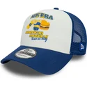 weisse-und-blaue-trucker-kappe-american-mustard-a-frame-food-von-new-era