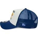 weisse-und-blaue-trucker-kappe-american-mustard-a-frame-food-von-new-era