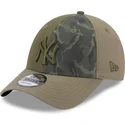 sapkak-ivelt-zold-allithato-9forty-multi-texture-new-york-yankees-mlb-new-era