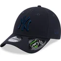 sapkak-ivelt-sotetkek-allithato-9forty-repreve-new-york-yankees-mlb-new-era