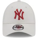 sapkak-ivelt-bezs-allithato-9forty-league-essential-new-york-yankees-mlb-new-era