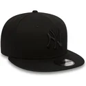 sapkak-lapos-fekete-snapback-9fifty-black-on-black-new-york-yankees-mlb-new-era