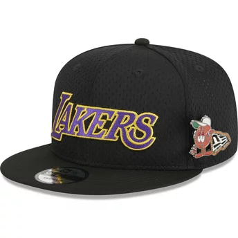 New Era Flat Brim 9FIFTY Post-Up Pin Los Angeles Lakers NBA Black Snapback Cap