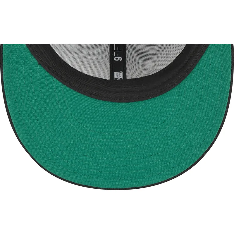sapkak-lapos-fekete-snapback-9fifty-post-up-pin-new-york-yankees-mlb-new-era