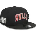 sapkak-lapos-fekete-snapback-9fifty-post-up-pin-chicago-bulls-nba-new-era
