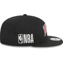 sapkak-lapos-fekete-snapback-9fifty-post-up-pin-chicago-bulls-nba-new-era