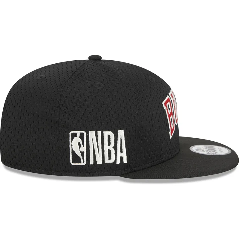schwarze-flache-snapback-kappe-9fifty-post-up-pin-der-chicago-bulls-nba-von-new-era
