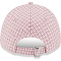 verstellbare-damenkappe-9forty-houndstooth-der-los-angeles-dodgers-mlb-von-new-era-in-rosa-und-weiss