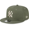 sapkak-lapos-zold-snapback-9fifty-league-essential-new-york-yankees-mlb-new-era