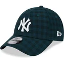 grune-verstellbare-9forty-flanell-kappe-der-new-york-yankees-mlb-von-new-era