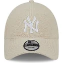 sapkak-ivelt-bezs-allithato-9forty-teddy-new-york-yankees-mlb-new-era