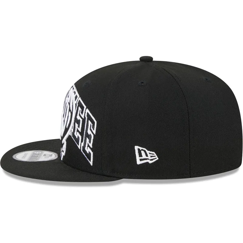 sapkak-lapos-fekete-snapback-9fifty-tip-off-2023-milwaukee-bucks-nba-new-era sapkak-lapos-fekete-snapback-9fifty-tip-off-2023-milwaukee-bucks-nba-new-era