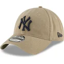 ljusbrun-bojd-justerbar-keps-med-marinbla-logotyp-9twenty-core-classic-fran-new-york-yankees-mlb-av-new-era
