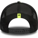 schwarze-9forty-a-frame-trucker-cap-poly-print-von-valentino-rossi-vr46-motogp-von-new-era
