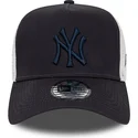 sapkak-ivelt-sotetkek-snapback-a-frame-league-essential-new-york-yankees-mlb-new-era