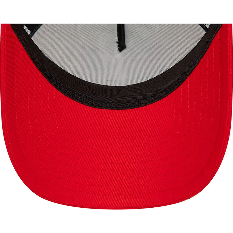 sapkak-ivelt-piros-snapback-a-frame-character-pato-lucas-y-porky-pig-looney-tunes-new-era