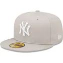 sapkak-lapos-bezs-illesztett-59fifty-league-essential-new-york-yankees-mlb-new-era