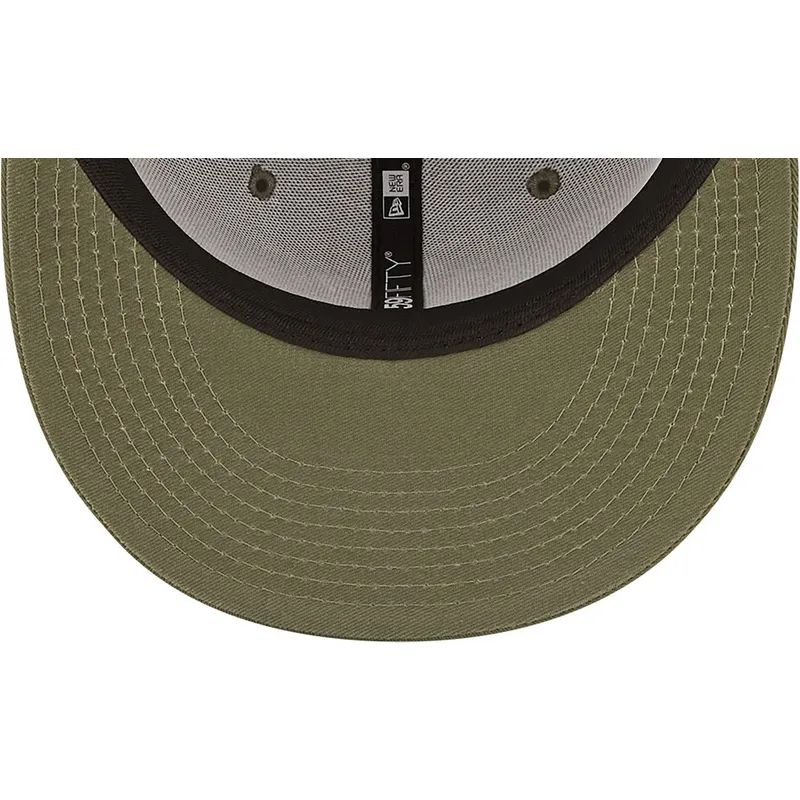 grune-angepasste-59fifty-league-essential-flat-cap-der-new-york-yankees-mlb-von-new-era