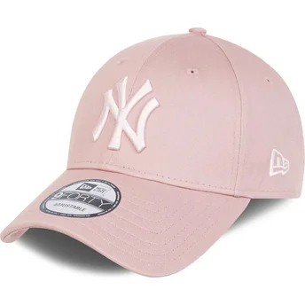 Rosa justerbar böjd keps med rosa logotyp 9FORTY League Essential av New York Yankees MLB från New Era