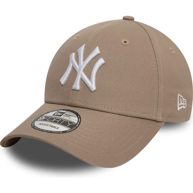 cap-ivelt-kafyav-reguliruema-lenta-claro-9forty-league-essential-new-york-yankees-mlb-new-era