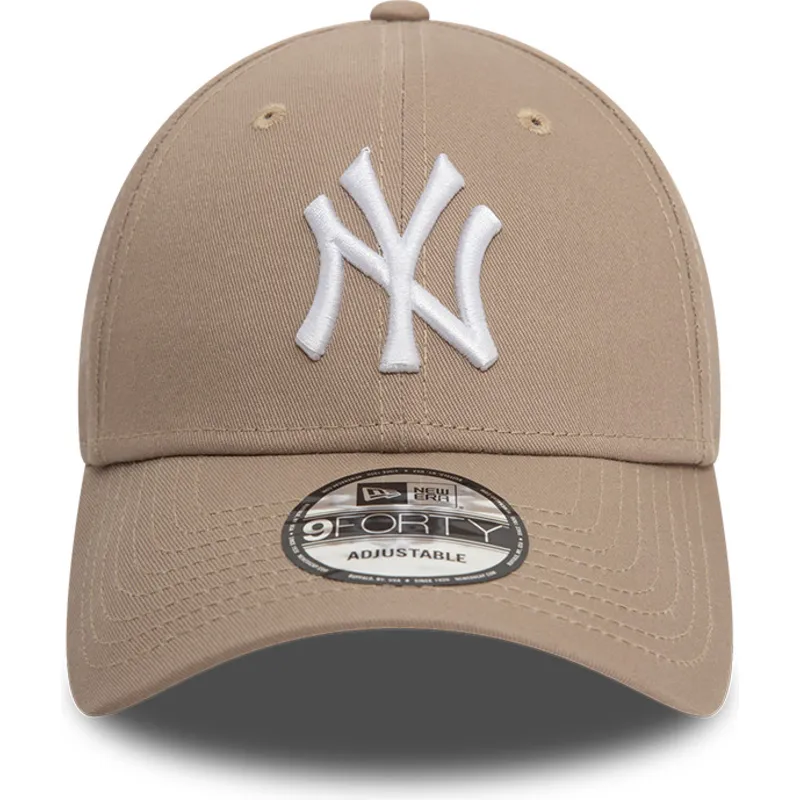 cap-ivelt-kafyav-reguliruema-lenta-claro-9forty-league-essential-new-york-yankees-mlb-new-era