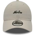 beige-justerbar-bojd-keps-9twenty-repreve-heritage-script-fran-new-era
