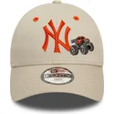 sapkak-ivelt-bezs-allithato-gyereknek-9forty-graphic-monster-truck-new-york-yankees-mlb-new-era