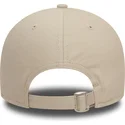beige-verstellbare-kappe-mit-gebogenem-schirm-und-rosa-logo-9forty-league-essential-los-angeles-dodgers-mlb-von-new-era