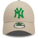 sapkak-ivelt-bezs-allithato-9forty-league-essential-new-york-yankees-mlb-new-era
