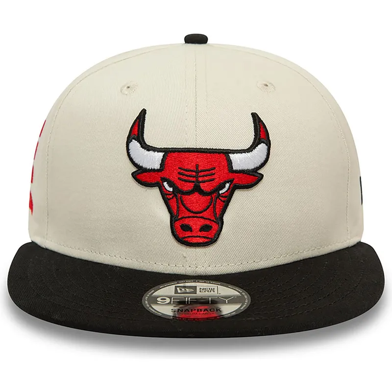 beige-und-schwarze-flache-snapback-kappe-9fifty-logo-der-chicago-bulls-nba-von-new-era