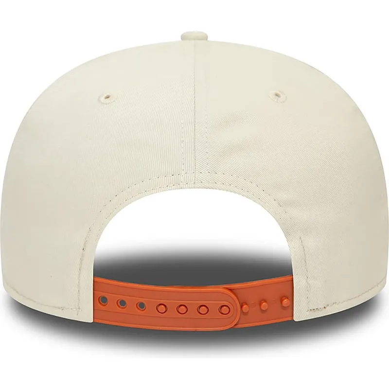 beige-braune-snapback-cap-9fifty-patch-der-new-york-yankees-mlb-von-new-era