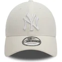 sapkak-ivelt-feher-allithato-9forty-linen-new-york-yankees-mlb-new-era