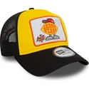 new-era-lemon-stand-life-gave-me-lemons-a-frame-patch-gelbe-und-schwarze-trucker-kappe