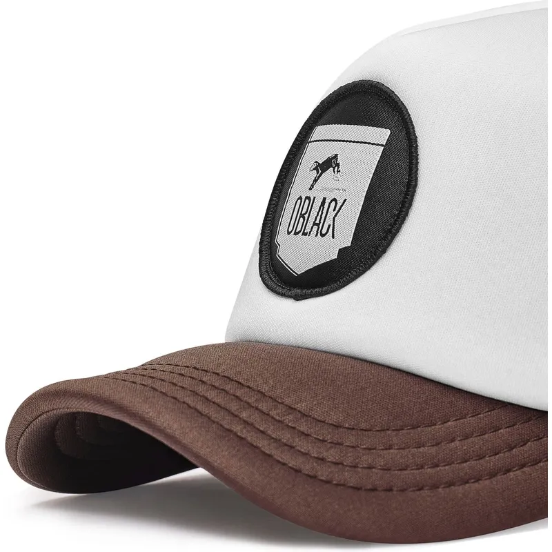 trucker-cap-weiss-schwarz-und-braun-classic-von-oblack