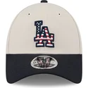 sapkak-ivelt-bezs-snapback-9forty-stretch-snap-4th-of-july-los-angeles-dodgers-mlb-new-era