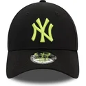 sapkak-ivelt-fekete-allithato-9forty-league-essential-new-york-yankees-mlb-new-era