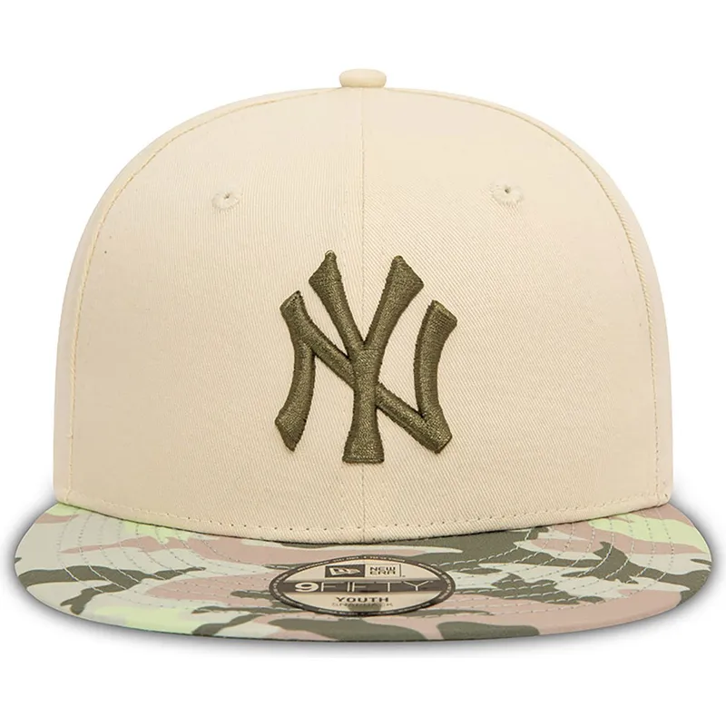 beige-platt-snapbackkeps-med-gront-logo-for-barn-9fifty-contrast-new-york-yankees-mlb-fran-new-era