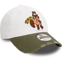 verstellbare-9twenty-gewaschene-weisse-und-grune-kappe-mit-gebogenem-schirm-tasmanischer-teufel-looney-tunes-von-new-era