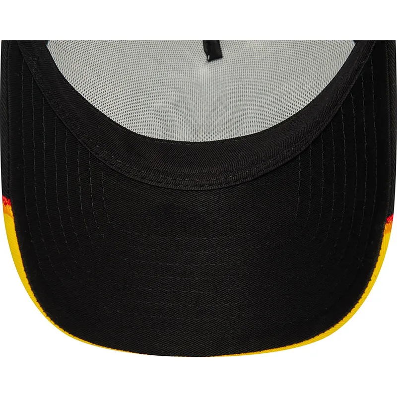 sapkak-ivelt-feher-snapback-a-frame-flame-new-york-yankees-mlb-new-era sapkak-ivelt-feher-snapback-a-frame-flame-new-york-yankees-mlb-new-era