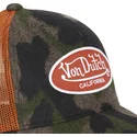 von-dutch-cam02-trucker-cap-in-tarnfarbe-und-orange