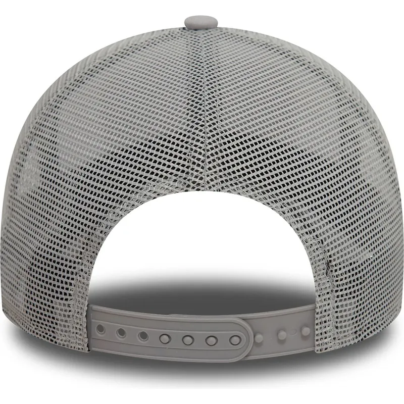 sapkak-ivelt-szurke-snapback-a-frame-ski-patch-st-moritz-ciudades-y-playas-new-era sapkak-ivelt-szurke-snapback-a-frame-ski-patch-st-moritz-ciudades-y-playas-new-era