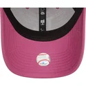 verstellbare-rosa-damen-cap-mit-gebogenem-schirm-9forty-league-essential-los-angeles-dodgers-mlb-von-new-era