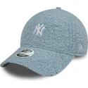 hellblaue-gebogene-verstellbare-damenkappe-9forty-borg-der-new-york-yankees-mlb-von-new-era
