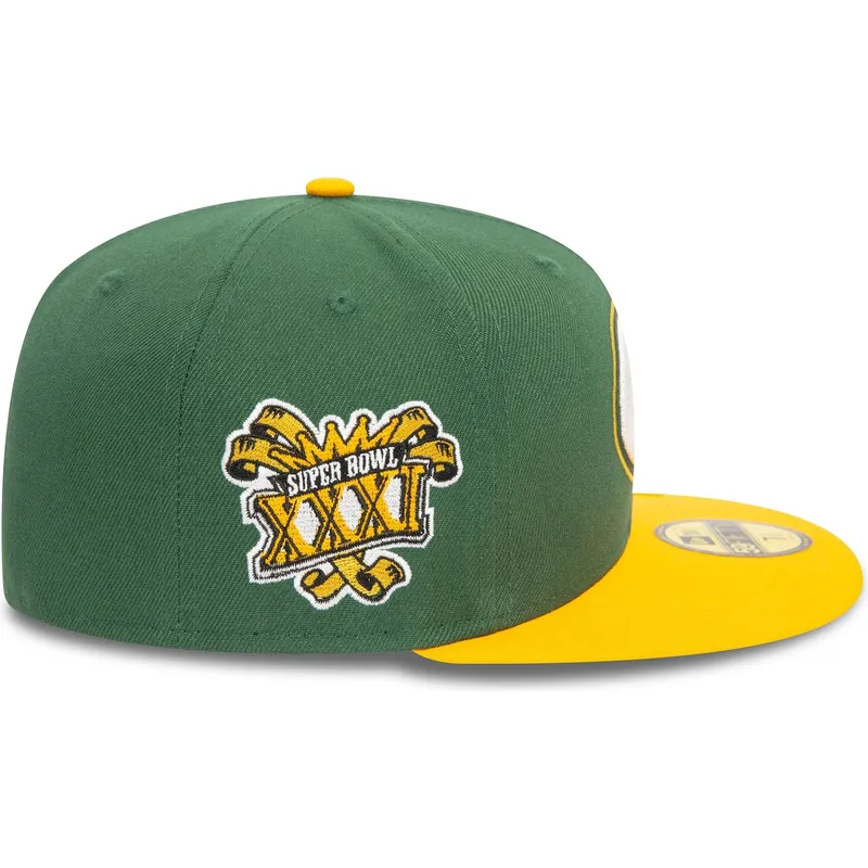 grune-und-gelbe-59fifty-fitted-cap-mit-flachem-schirm-und-pin-set-der-green-bay-packers-nfl-von-new-era