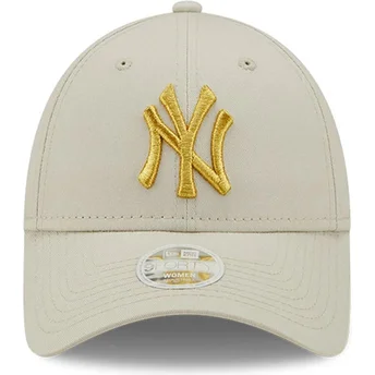 Beige verstellbare Curved Cap für Damen mit goldenem Logo 9FORTY Metallic Logo der New York Yankees MLB von New Era